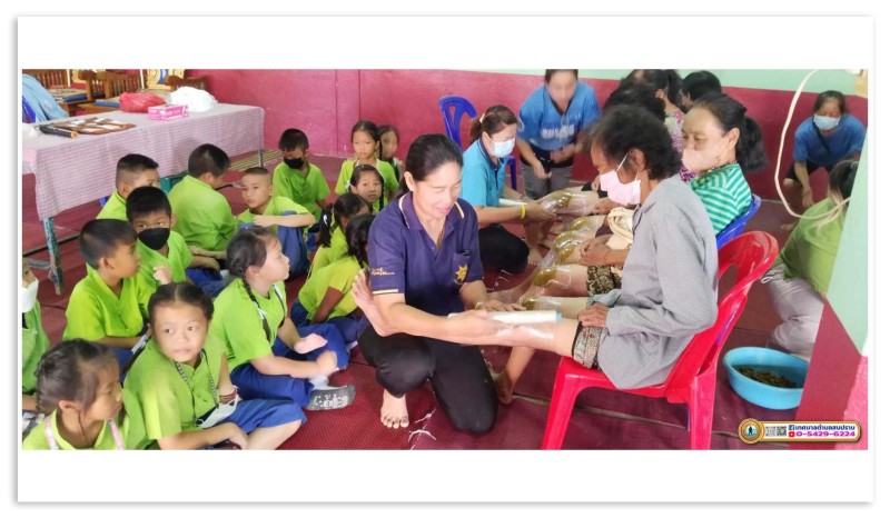 โครงการส่งเสริมสุขภาพผู้สูงอายุด้วยการพอกเข่า ชุมชนบ้านหล่าย Image 2